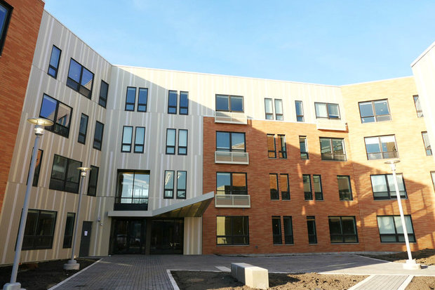 CHICAGO: $200 MILLION INVESTMENT IN AFFORDABLE HOUSING FINALLY COMPLETED