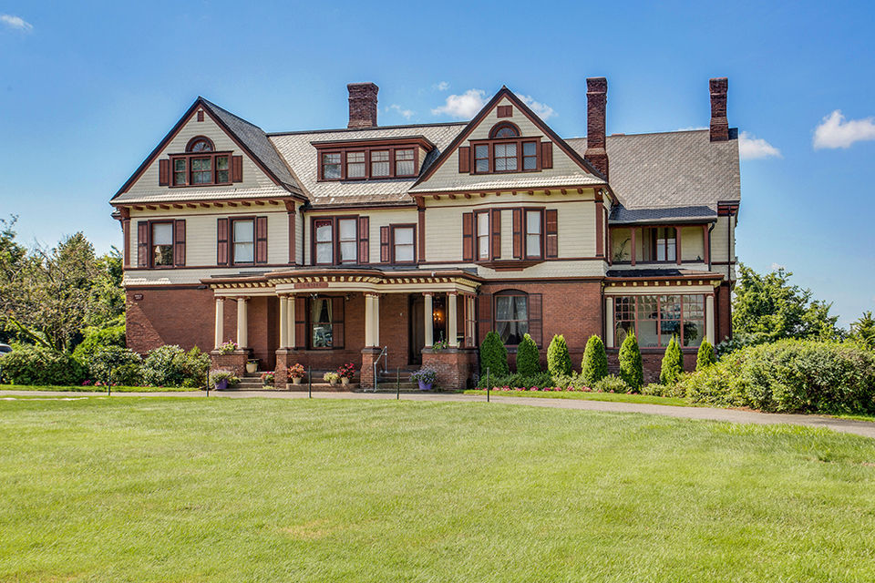 Historic Valentine Mansion finds someone new to love it