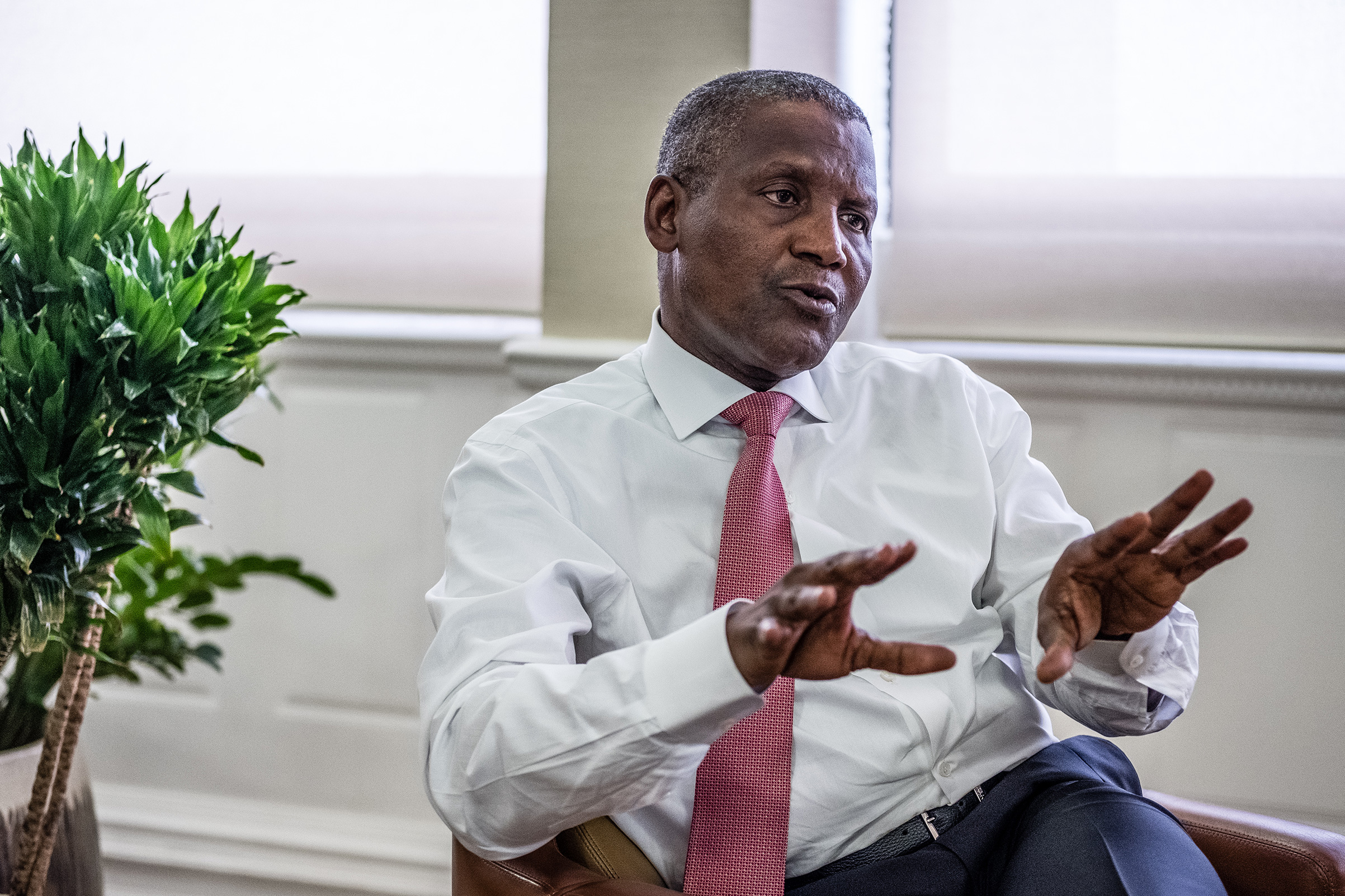 Dangote completes Nigeria’s longest concrete road