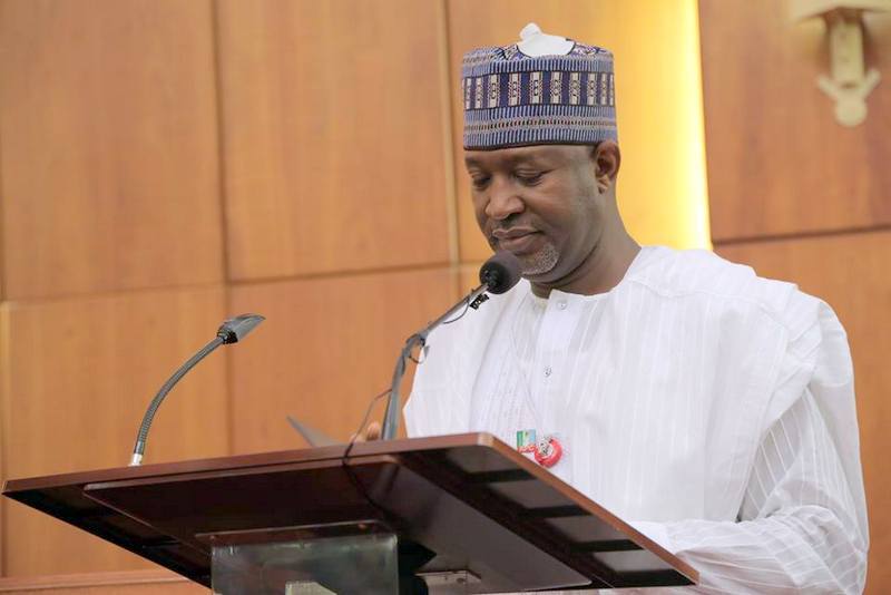 FG fights back, to restrict airlines coming from Canada, UK into Nigeria from Tuesday