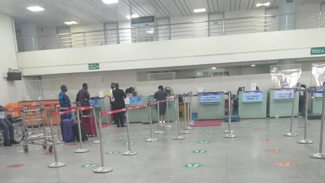 scanty passengers in the airport