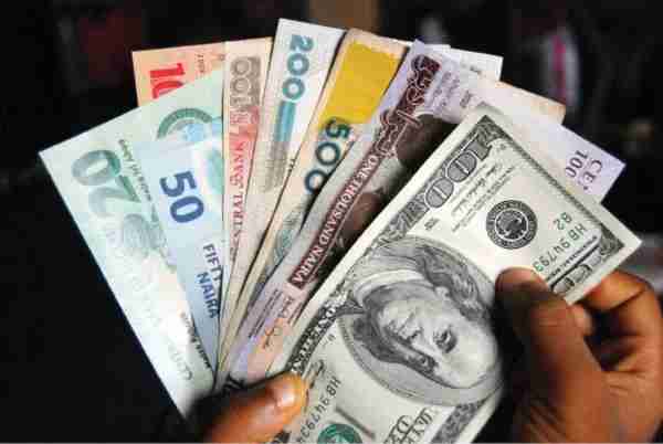 Speculators lose billions as naira appreciates, exchanges for 540/$