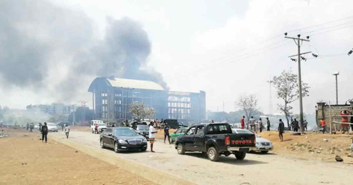 FCT task force destroys shanties in Jabi