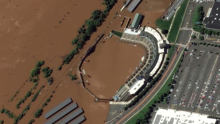 Commercial real estate faces increasingly steep costs from flood damage for the foreseeable future, study says