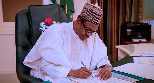 Buhari Signs Executive Order 11 On Public Buildings Maintenance
