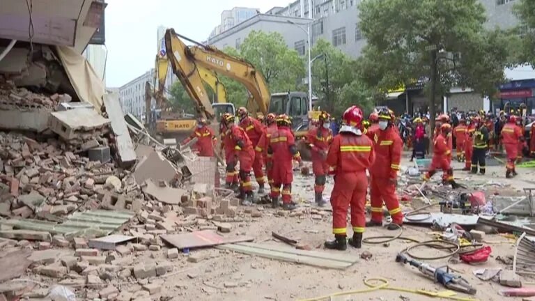 China building collapse