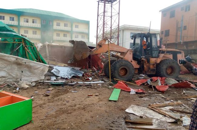 FCTA Bulldozers demolish Area 11 Mini-Market, leaving traders, workers stranded.