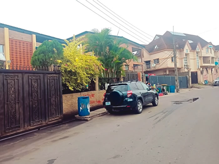 Lagos Oba moves to seize 300 houses, owners kick 4 Lagos Oba moves to seize 300 houses, owners kick