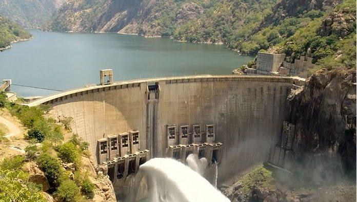 Cameroon Dam : FG provides temporary shelters in states