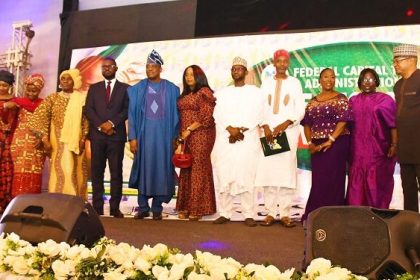 No fewer than 191 staff across all Secretariat, Departments and Agencies (MDAs) of the Federal Capital Territory Administration (FCTA) have been honoured in the 4th edition of the FCT staff award and recognition for their outstanding performance.