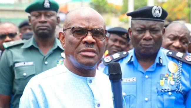 The Federal Capital Territory (FCT) Minister, Nyesom Wike, has intervened in the escalating dispute among Apo Traders’ Associations over land allocation